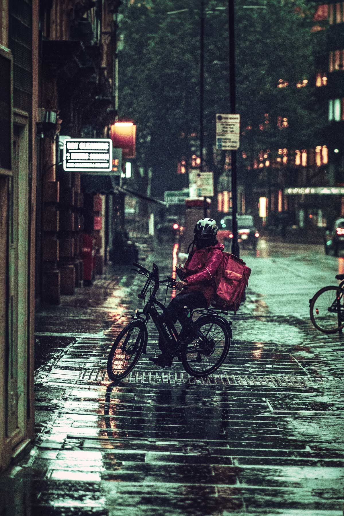 Werden Sie Fahrer bei Gladiator Logistik - Karrieremoglichkeiten fur Kurierfahrer in Wien